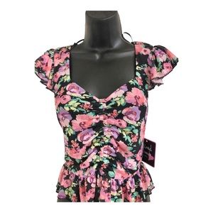 Black pink purple floral peplum shirred front‎ heart neckline blouse size medium
